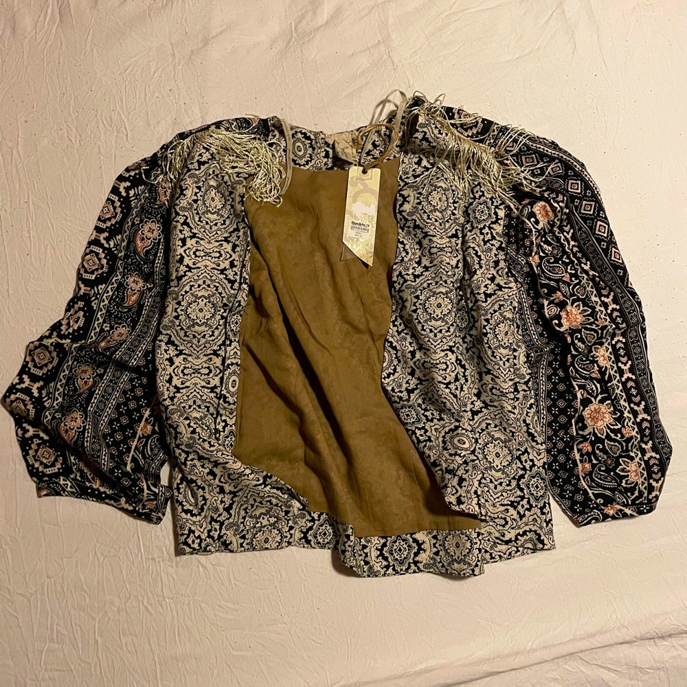 Gimmicks fringe blazer size XS from Buckle NWT